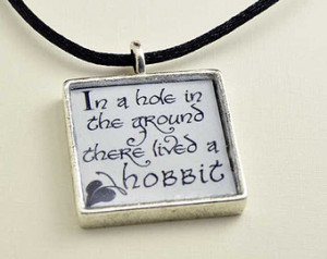 ... necklace lotr jewelry with jrr tolkien book quote in a hole in the