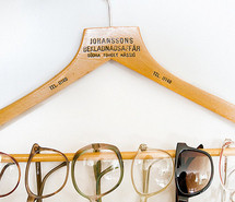 design-eyeglasses-fashion-glasses-hanger-i-love-your-glasses-39294.jpg