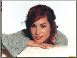 carly pope Images and Graphics