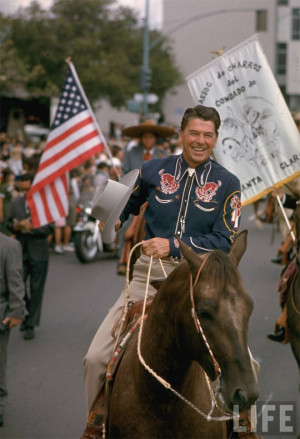 ... : http://mistercrew.com/blog/2010/02/02/reagan-on-the-campaign-trail