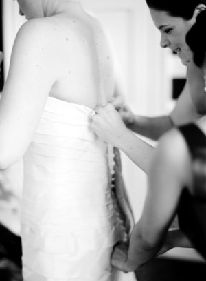 Elegant Maryland Wedding Antrim 1844 Bride Getting Ready 275x374 Late