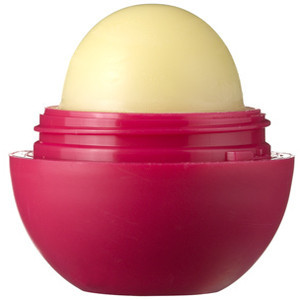 EOS Lip Balm Smooth Sphere In Pomegranate Raspberry Review Skin