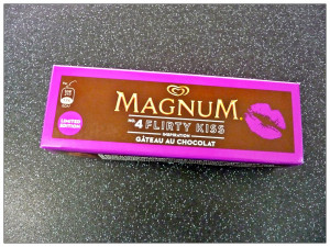 Flirty Comments Magnum no.4 flirty kiss