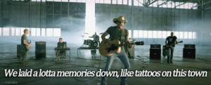 gif country music Jason Aldean tattoos on this town