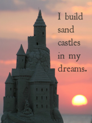 Arron McCormick creates the most amazing sand castles on Noosa Main ...