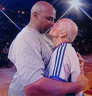 Charles Barkley On Gay Players In The NBA: 