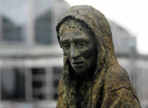 The Famine memorial sculpture by Rowan Gillespie in Dublin city.