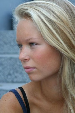 Thread: Classify typical East Norwegian girl