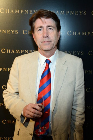 There's no traditional three act structure - or beginning, middle and ...