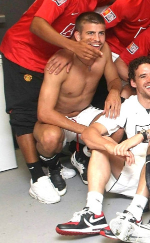 Footballers in love: sexual identity and hot players: Xavi, Zlatan ...