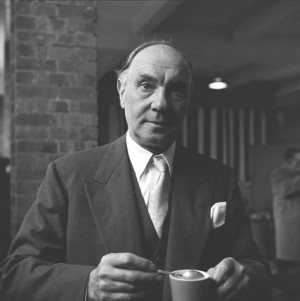 Ralph Richardson actor May 1962 Photo by Monitor Picture Library