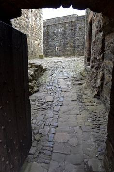 Wentworth Prison Courtyard More