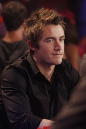 With Robert Buckley: New Addition To 'One Tree Hill' & Economics ...
