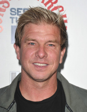 Kenny Johnson To Co-Star