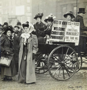 Christabel Pankhurst and Mary Gawthorpe welcomed at Manchester 1907