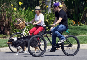 Hilary Duff incinta, primo figlio dal marito Mike Comrie