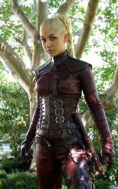 Female leather costume Spif Zaya as a Mord Sith