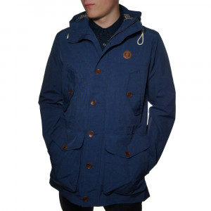 Fred Perry › Fred Perry Mountain Parka in 544 Service Blue