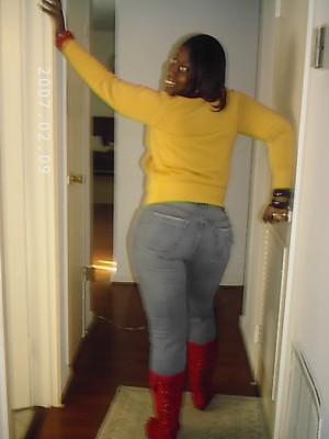 phat booty girl Image