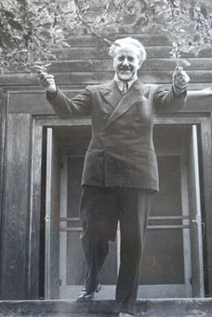 Mark Tobey at Geyserville Baha'i school in 1944)