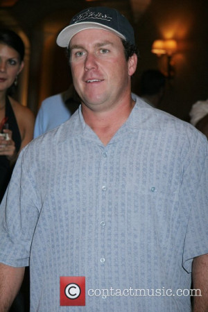 watch me shave now all u do is rodney carrington carrington american ...