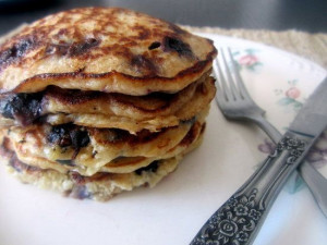 Lemon Blueberry Quinoa Pancakes: Made with the goodness of quinoa ...