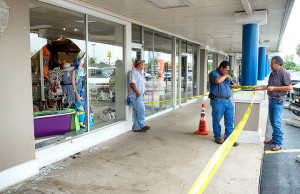 Car strikes Quips 'N' Quotes gift shop