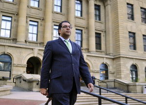 funny nenshi twitter,funny images of politicians,funny pics of cougars ...