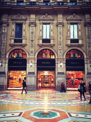 Prada Boutique in Milan. Ph. Simon A on flickr flic.kr/p/hnA8HZ