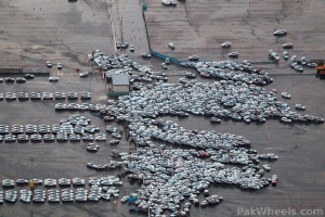 Tsunami in Japan destroys fleet of cars ready for shipping -211843
