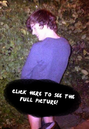 Harry Styles Bum Being Pinched