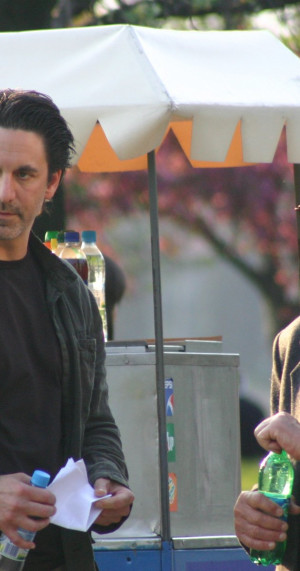 MV5BMTAwODYyMDc2MzJeQTJeQWpwZ15BcmVzdW1l._V1_SY1200_CR585,0,630,1200 ...