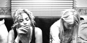 ... IT: Beyonce Posts More Vacay Pics, Calls Fake Pregnancy Rumors 