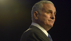 Gov Mark Dayton Minnesota