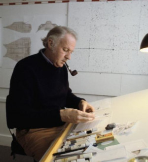... be Ralph Mcquarrie, Star Wars' conceptual artist, smoking a pipe