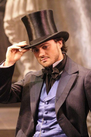 Tenor Vittorio Grigolo in Verdi 39 s La Traviata