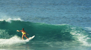 Alessa Quizon. On rail.