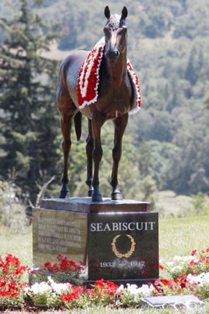 Bronze Statue & Custom Designed Monuments