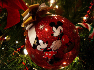 ... minnie mouse welcomes guests centre christmas tree in minnie mouse