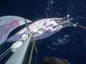 16-Year-Old Girl Sailing Around the World in Pink Boat