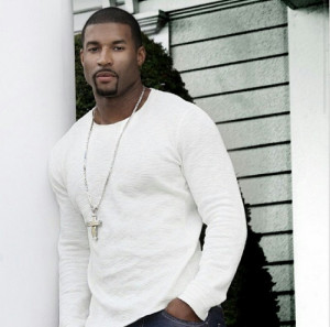 Sexy ‘Man Crush Monday’ photos on Instagram