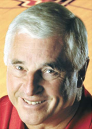 Differences drove wedge between Bob Knight, John Wooden | The