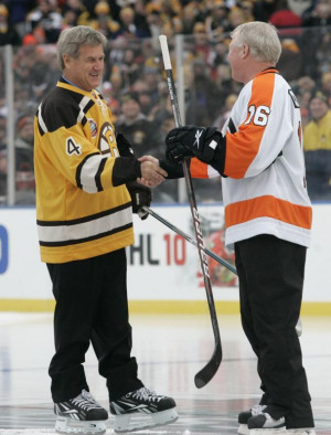 BOBBY ORR 2010-Winter Classic - Shaking Hands With Bobby Clarke 2 ...