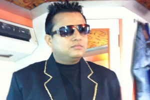 Karamjit Singh Wearing A Sunglasses