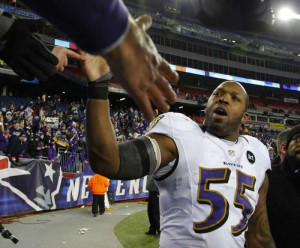 Baltimore Ravens outside linebacker Terrell Suggs shakes hands with ...