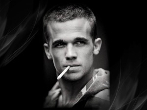 he is a smoker photo CamGigandet51.jpg