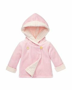 Adorable little coat for baby girls! http://rstyle.me/n/dpybjnyg6