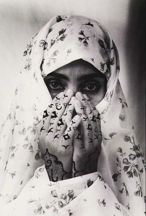 Shirin Neshat, in Persian: شیرین نشاط, is an artist of ...