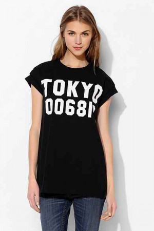Truly Madly Deeply Carpet Slouch Tee