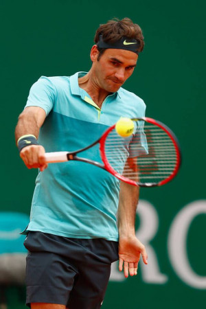 ... Highlights of Roger Federer vs Jeremy Chardy, Monte Carlo Masters 2015